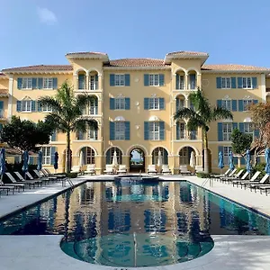  Apartment Renaissance